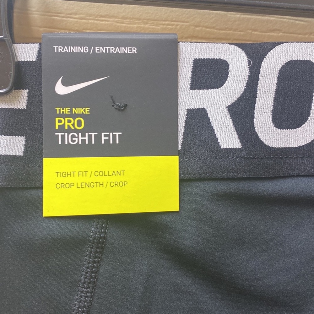 Black Nike Pro Fit Tights.